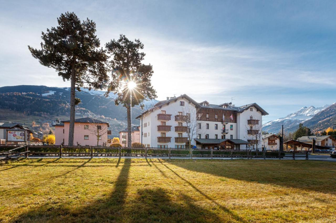 Hotel Villa Rina Bormio Extérieur photo